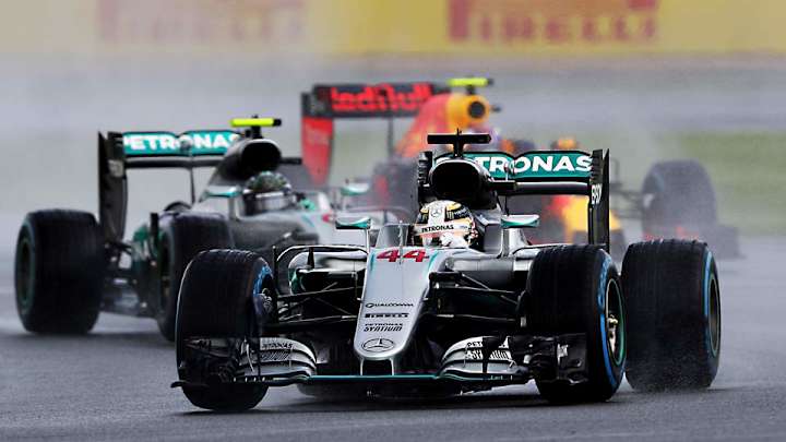 F1's Hamilton, Rosberg look to avoid each other at Hungarian GP
