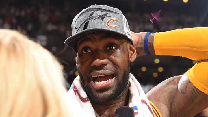 Watch: LeBron James praises Toronto fans after Cavs’ Game 6 win Watch: LeBron James praises Toronto fans after Cavs’ Game 6 win