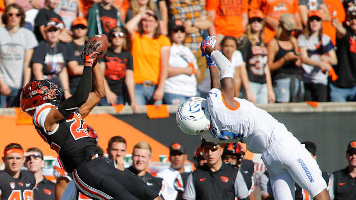 Former QBs making impact at other positions for Pac-12 teams