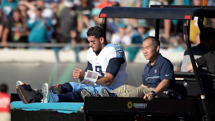Titans QB Mariota will have leg surgery on Wednesday