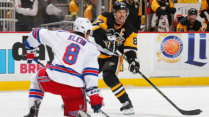 Watch: Penguins’ Crosby scores on breakaway in Game 1