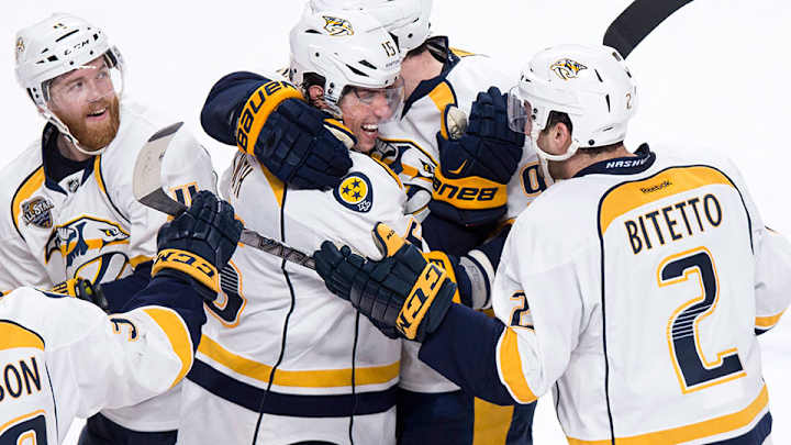 Watch: Preds’ Craig Smith redeems himself after blowing game-winner Watch: Preds’ Craig Smith redeems himself after blowing game-winner
