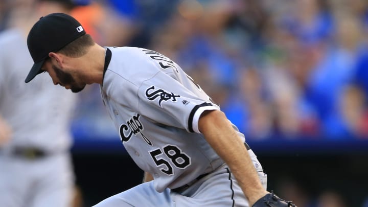 Duffy throws complete game, Royals beat White Sox 2-1