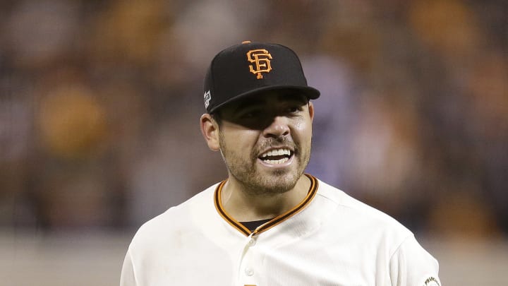 Giants exercise 2017 contract option for lefty Matt Moore