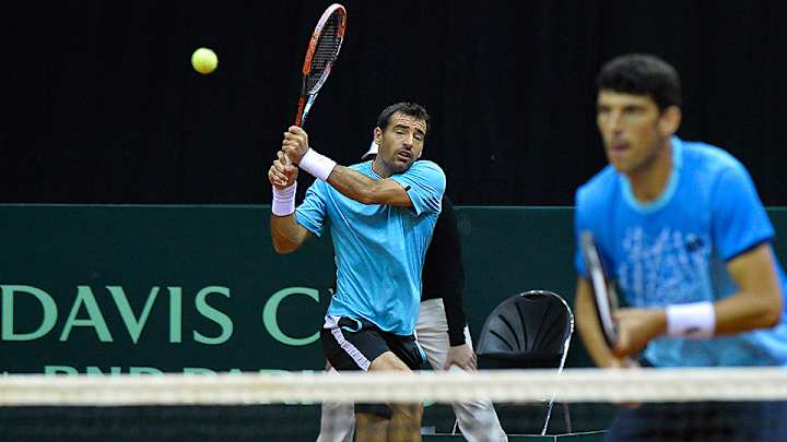 Croatia on brink of quarterfinals in Davis Cup