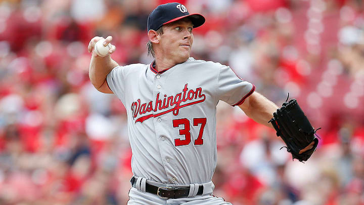 Stephen Strasburg (back) scratched from start Monday