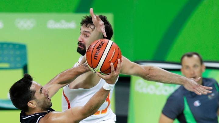 Spain beats Argentina 92-73 in men's basketball to advance