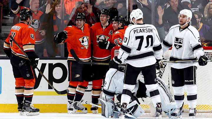 Red-hot Ducks making Pacific race with Kings one to watch