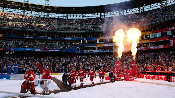 Red Wings-Avs game warmest NHL regular-season outdoor game