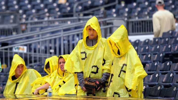 Rockies-Pirates postponed after 1 inning; makeup on Monday Rockies-Pirates postponed after 1 inning; makeup on Monday