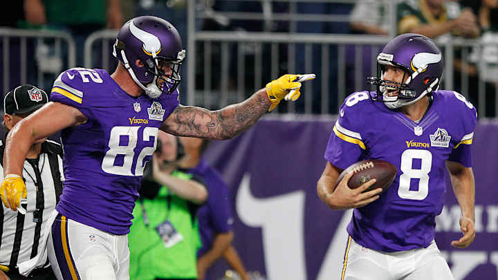 Sam Bradford delivers in win over Packers for memorable debut with Vikings Sam Bradford delivers in win over Packers for memorable debut with Vikings