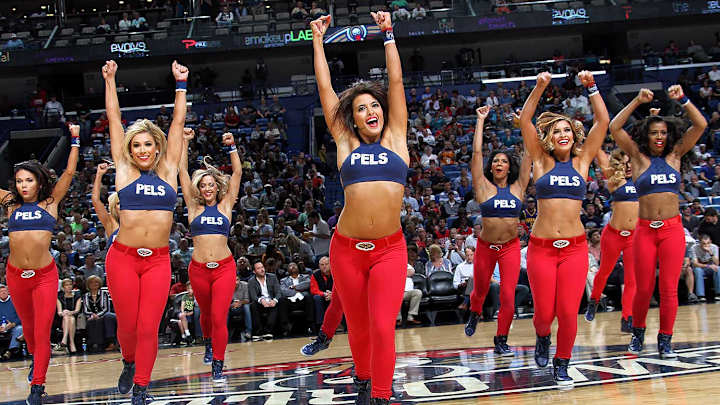 New Orleans Pelicans Dancers