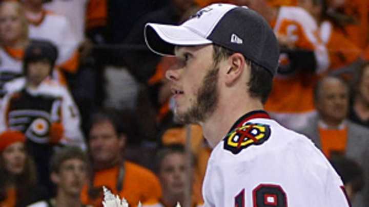 Chicago captain Toews misses game with upper-body injury Chicago captain Toews misses game with upper-body injury