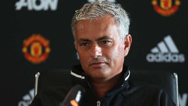 Jose Mourinho hints at Paul Pogba signing for Manchester United