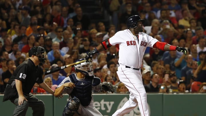 David Ortiz limps off after fouling ball off right shin