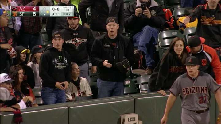 Giants fan melts when learning the ball he grabbed was in play