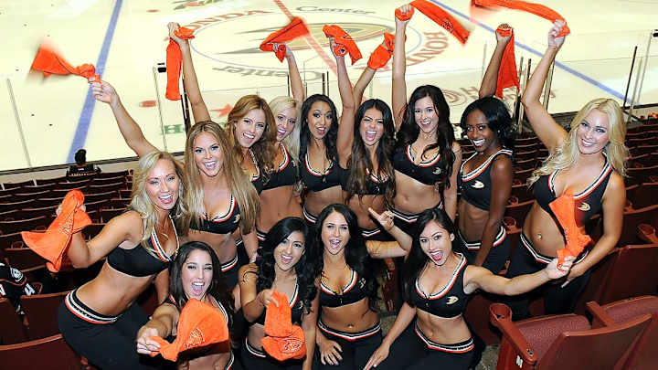 Anaheim Ducks Power Players Ice Girls