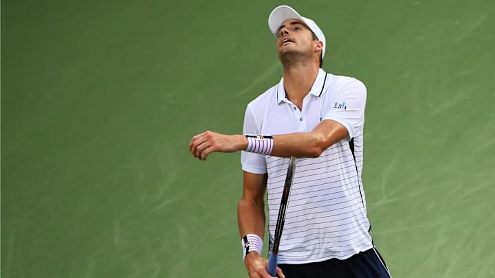 U.S. Open Day 5 After Dark: Edmund beats Isner, Nadal eases by Kuznetsov