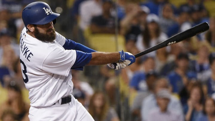 Shipley records first career win as D-backs beat Dodgers