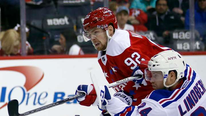 Williams has hat trick; Capitals bounce back, beat Rangers