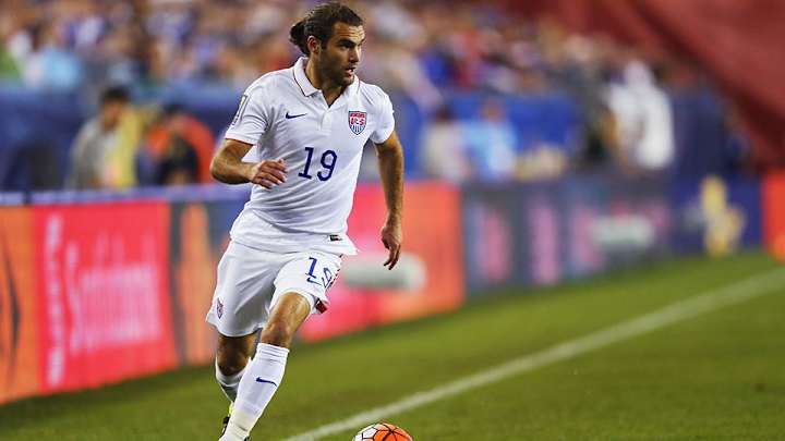 Klinsmann adds Zusi, Pulisic to U.S. roster; removes Johnson, Besler