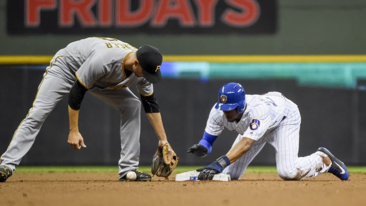 Guerra, Carter lead Brewers to 3-1 win over Pirates