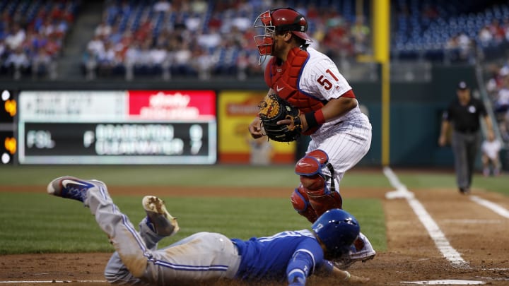 Estrada, Encarnacion and Donaldson lead Jays over Phils 7-2