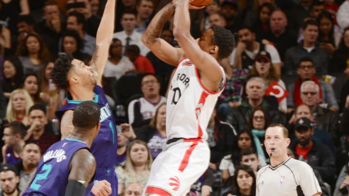 DeRozan scores 26 as Raptors beat Hornets 96-90