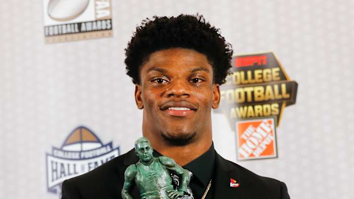 Jackson, Watson divvy up wins at College Football Awards