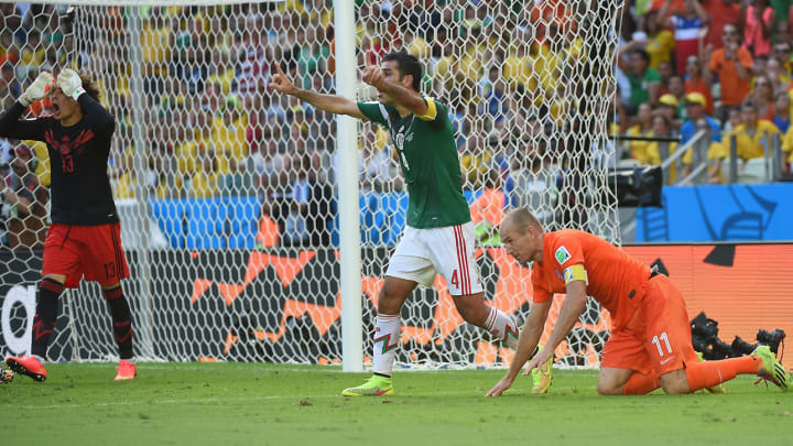 Bundesliga notes: Robben on 'No Era Penal'; Schalke eyes third American teen Bundesliga notes: Robben on 'No Era Penal'; Schalke eyes third American teen