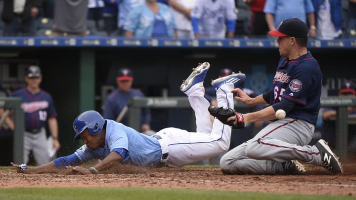 Watch: Royals top Twins on wild pitch in 10th