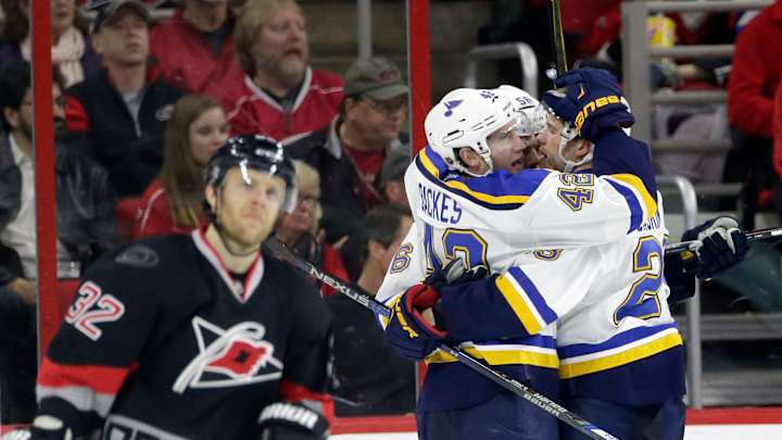 Backes, Brodziak lead Blues past Hurricanes, 5-2