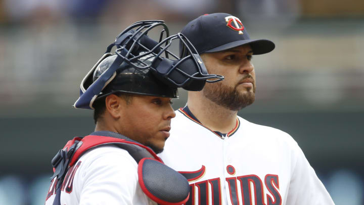 Phillies end 9-game skid, Galvis drives in 5 to top Twins