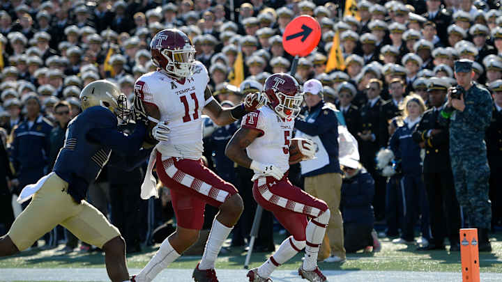Temple cruises past Navy 34-10 to capture AAC championship