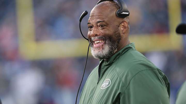 Alabama hires defensive line coach Karl Dunbar