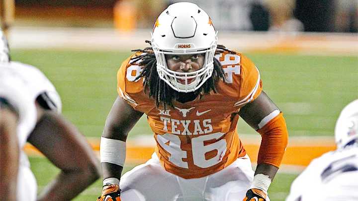 Cowboys Sign Former Texas Star Malik Jefferson, per Report