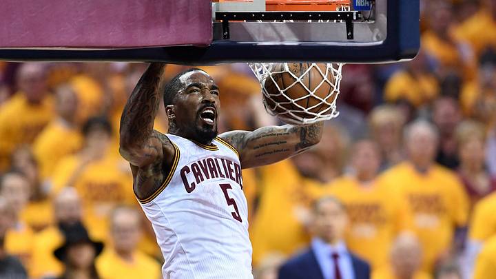 NBA rumors: Latest preseason news on injuries, contracts, more
