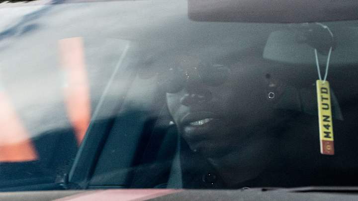 Transfer rumors: Pogba passes Manchester United medical; Latest buzz