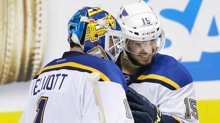 Elliott has Blues 1 win from Western Conference finals