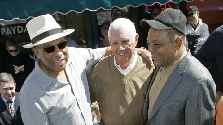 Longtime Giant Jim Davenport dies at 82 Longtime Giant Jim Davenport dies at 82