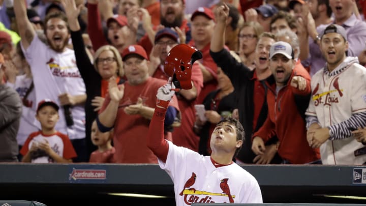 Watch: Aledmys Diaz hits grand slam after mourning with Jose Fernandez's family Watch: Aledmys Diaz hits grand slam after mourning with Jose Fernandez's family