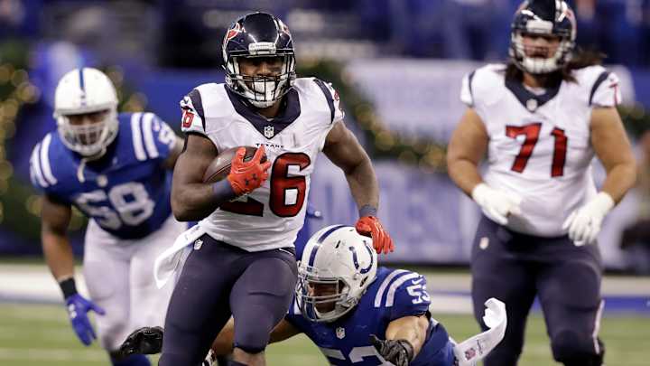 Miller's work helps Texans offense amid Osweiler's struggles