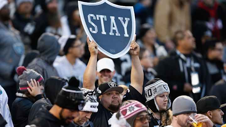 Raiders will pay major rent increase to stay at O.co Coliseum