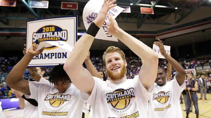 Walkup leads SFA to third straight Southland title