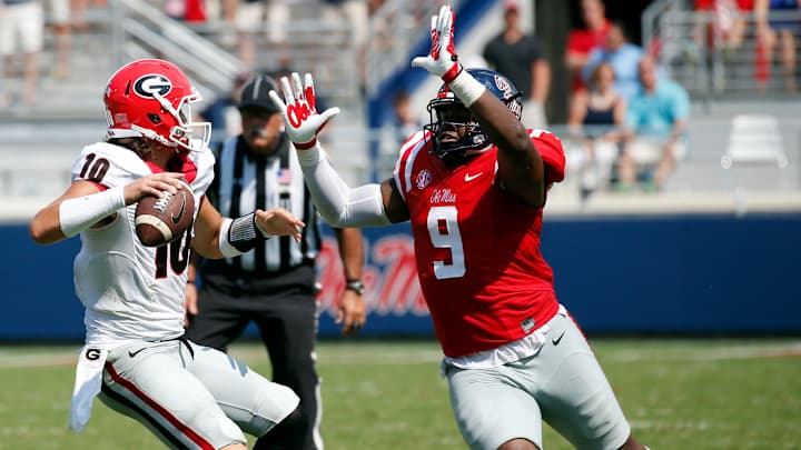 Tennessee faces Georgia looking to take control of SEC East