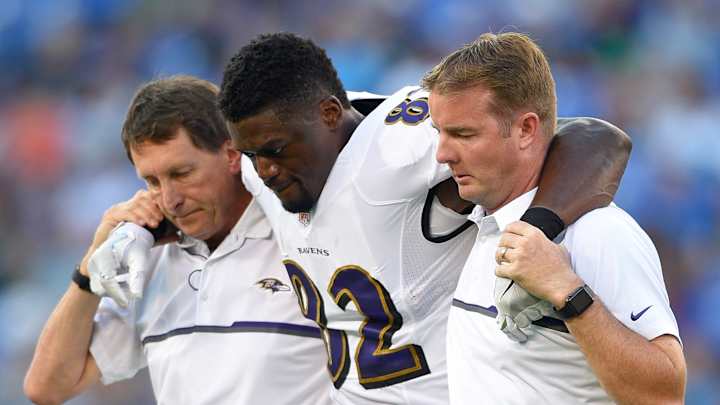 Ravens TE Watson tears right Achilles, likely out for season