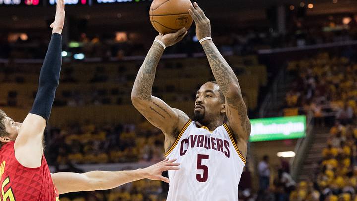 3 for all: Cavaliers make record 25 3-pointers, rout Hawks