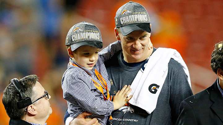 Peyton Manning’s children join him for post-Super Bowl interview