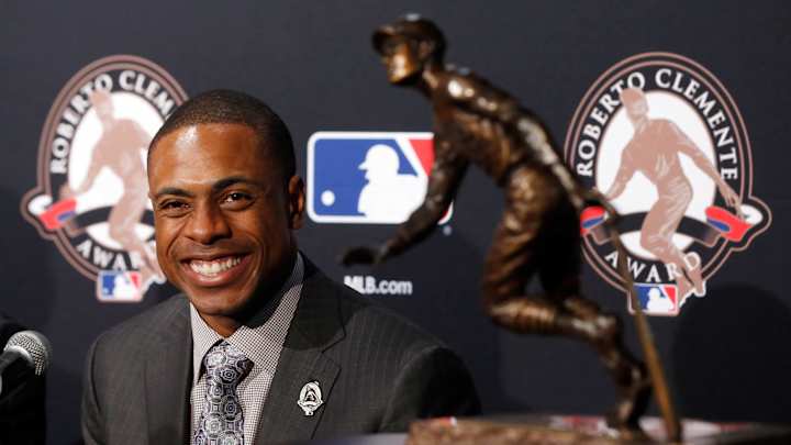 Mets OF Granderson wins Roberto Clemente Award