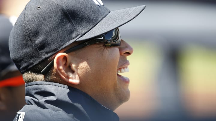 Tanaka, Teixeira help Yanks top Indians 3-2 after A-Rod news